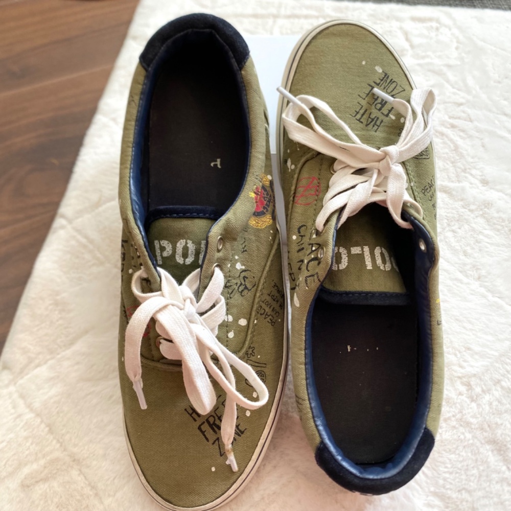Polo Ralph Lauren Thorton Graffiti Canvas Sneakers "Equality For All" Mens 9.5D - Picture 3 of 8